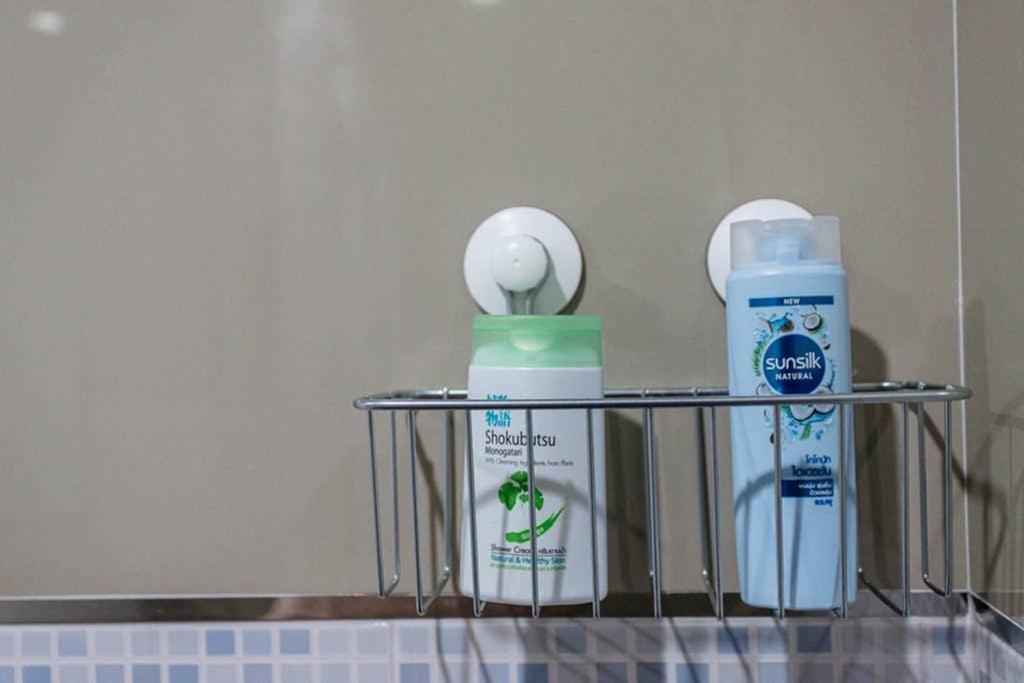 P1 Silom Pan Large Room Full Kitchen Wifi 4-6Pax 曼谷 外观 照片