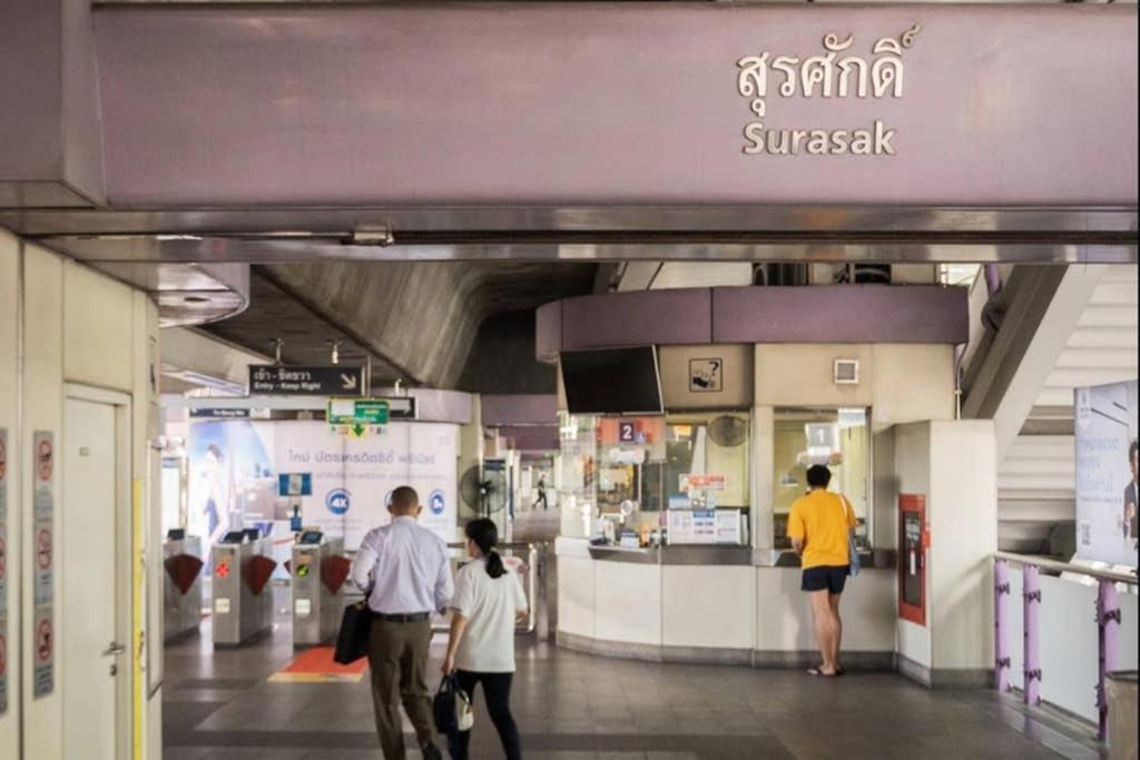 P1 Silom Pan Large Room Full Kitchen Wifi 4-6Pax 曼谷 外观 照片
