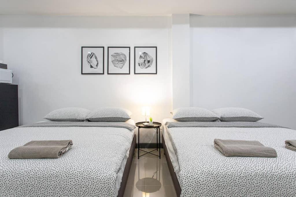 P1 Silom Pan Large Room Full Kitchen Wifi 4-6Pax 曼谷 外观 照片